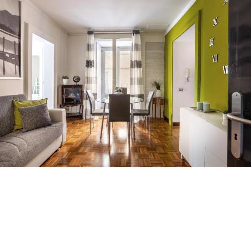 La casa di carta in centro citta'