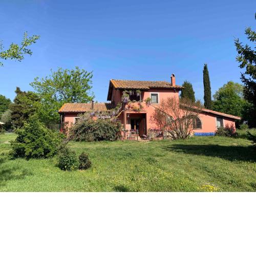 La casa di Francesco Incantevole casale di campagna with pool piscina