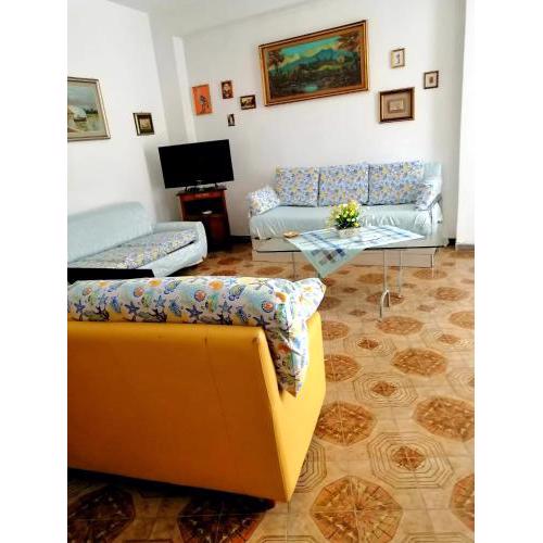 LA CASA DI PINA