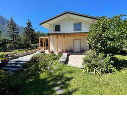 La Casina di Oscar ad Aosta Villaggio Combe