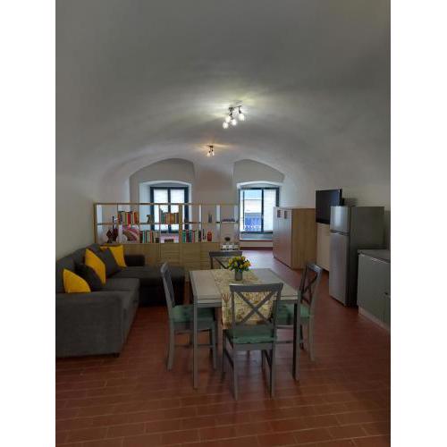 La casina in città - The little flat in town