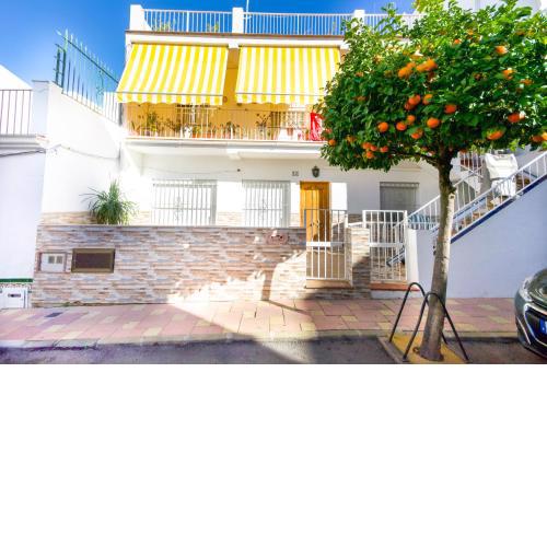 La Casita 800mt from sea