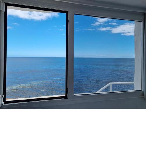 La casita blanca del mar