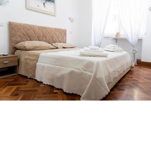 La Certosa Apartment - Nel salotto di Napoli