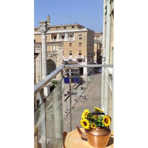 La colonna Holiday house