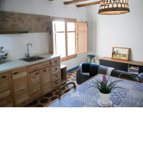 La Costereta Rustic House