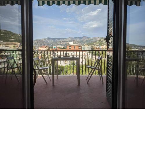 La Deliziosa Flat with pool & terrace