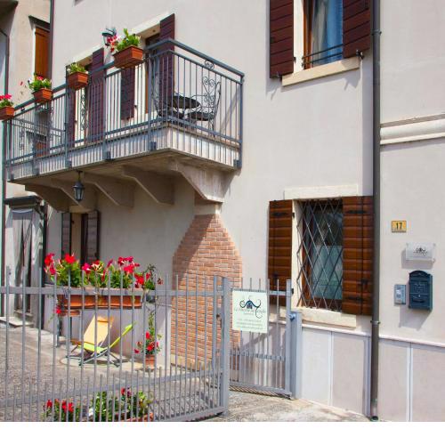 La Finestra Sul Castello