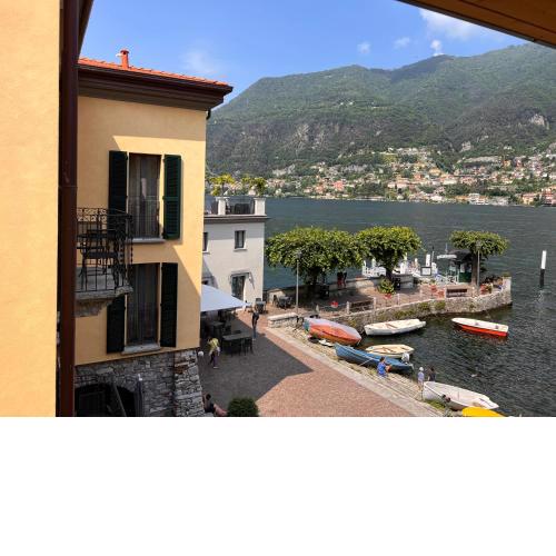 La Finestra sul Molo - by MyHomeInComo
