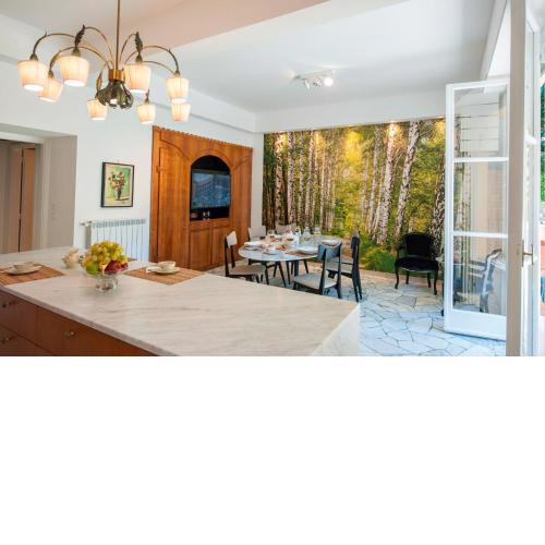 La Galerie Luxury Apartment