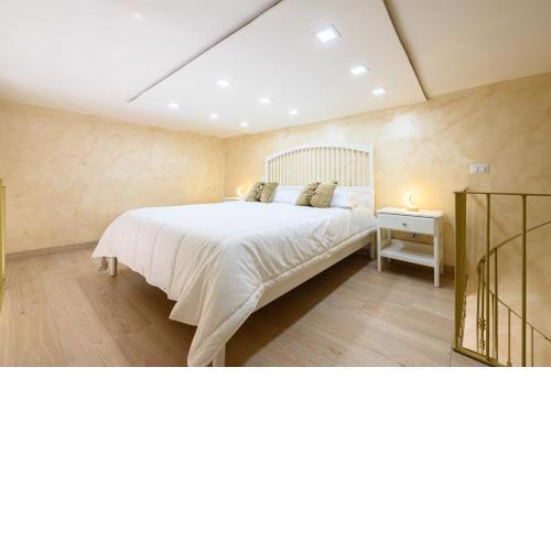 La magnifica napoli apartments gold house