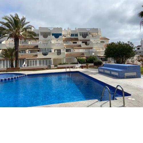 La Manga del Mar Menor, Appartement mit Klimaanlage, Wintergarten, Pool, Tiefgarage