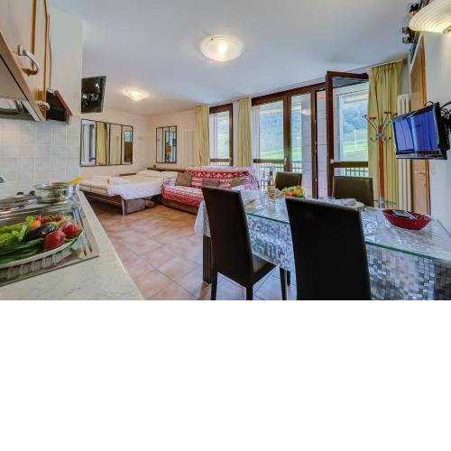 La Marmotta Campo Smith On The Ski Slope - Happy Rentals
