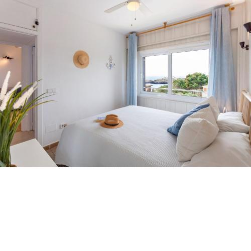 La Ola Beach House