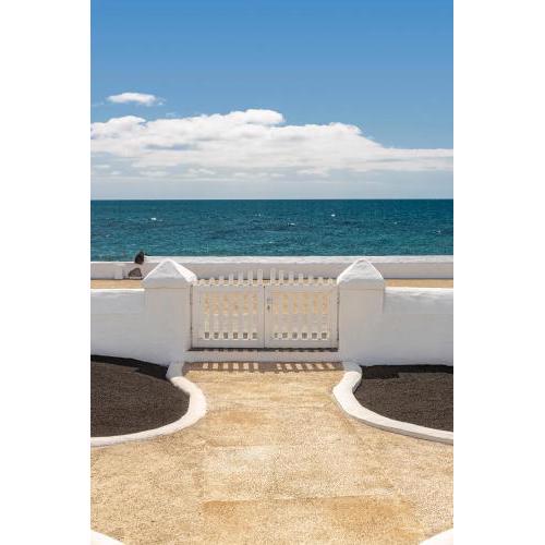La Orilla - Frente al Mar