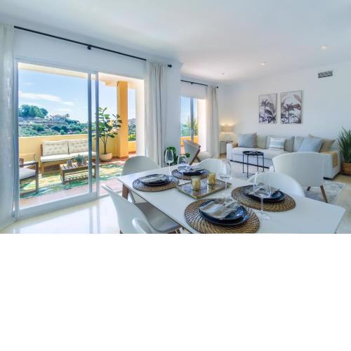 La Quinta Cosy Flat With Fantastic Terrace