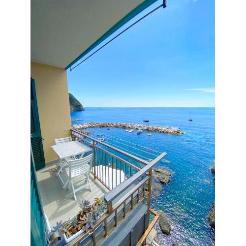 La Scogliera Apartment Stunning Sea View