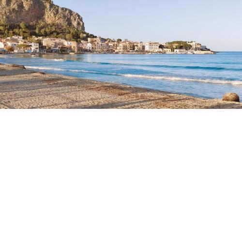 La sirena sul mare di Mondello