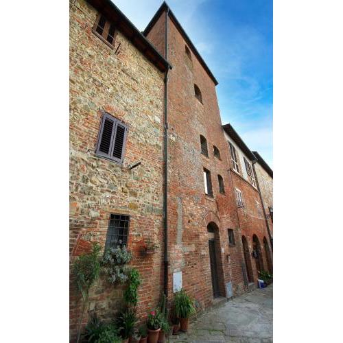 LA TORRE DEL CASTELLO
