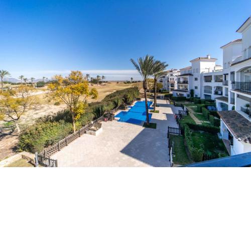La Torre Golf Resort - Stylish and modern 2 bed apartment