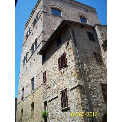 La Torre Nomipesciolini