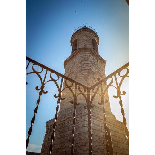 La torre tra terra e cielo