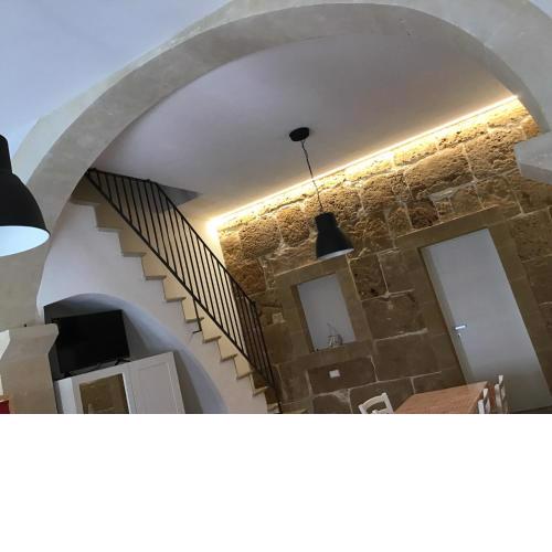 La Triade Noto
