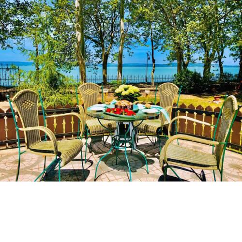 La Villa Balatonföldvár
