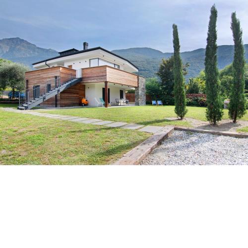 La Villa del lago