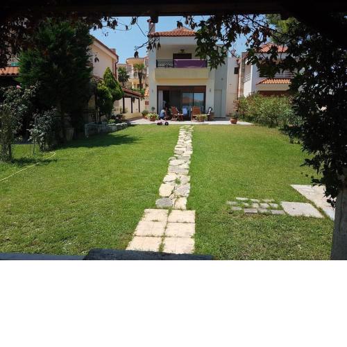 La Villa Strangiato