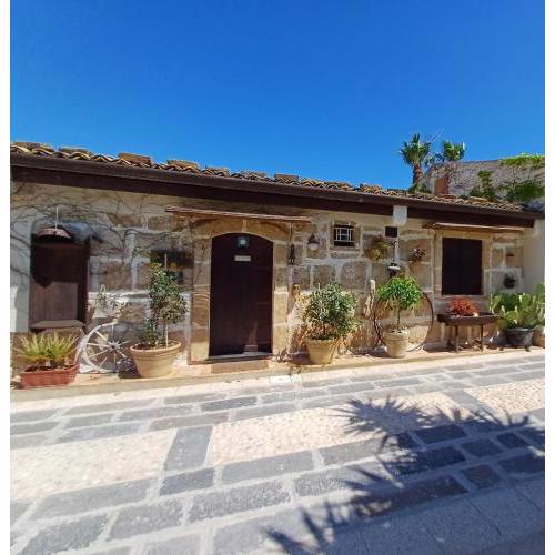 La Virgy per Noto
