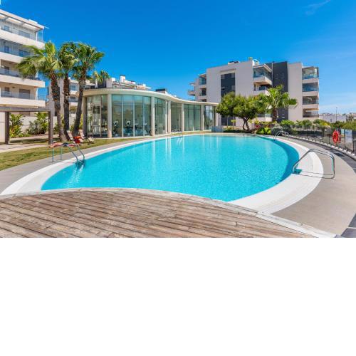 La Zenia Cocoon - Luxury Penthouse with jacuzzi, 3 pools, sauna, gym, playstation