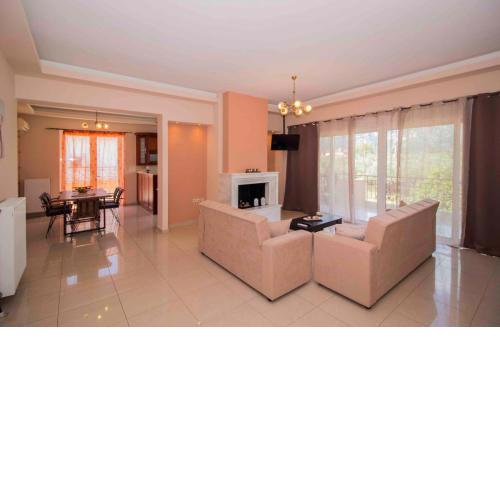 Laconian Collection #Abrazo de Taygetos# Apartment
