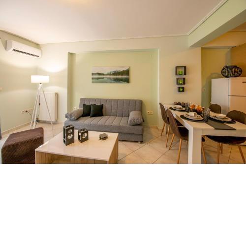 Laconian Collection Amanda's Boutique Apartment
