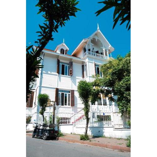 Laden Palas Hotel