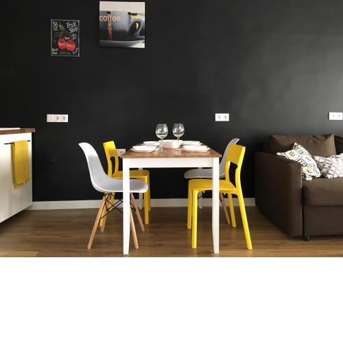 Ladrillo, apartment by the sea, Santa Pola