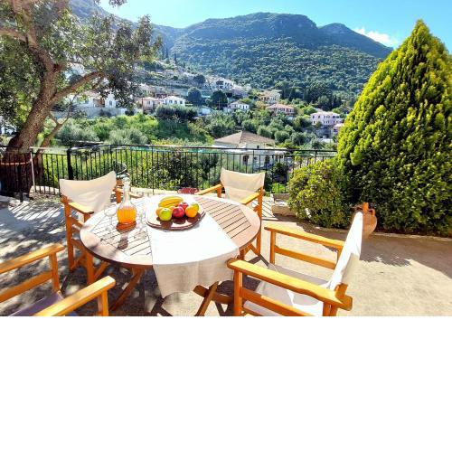 Laertis Luxury House