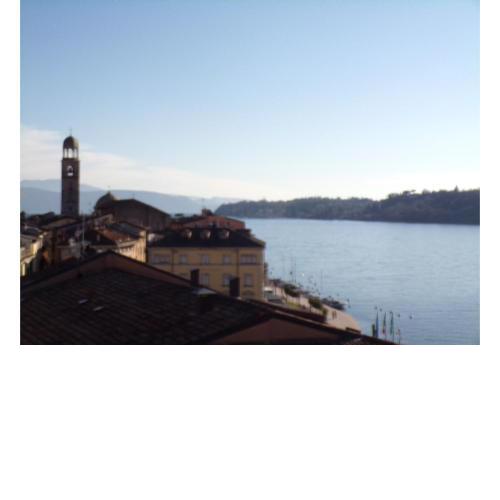 Laetitia Center Salò With Fantastic Lake- Happy Rentals