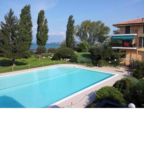 Lago Blu Apartment