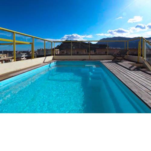 Lagos del Castillo Atico Duplex con piscina privada by costablancarent