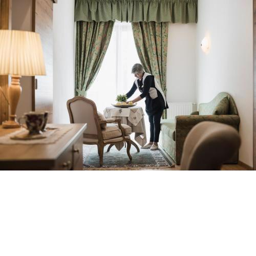 Laguscei Dolomites Mountain Hotel