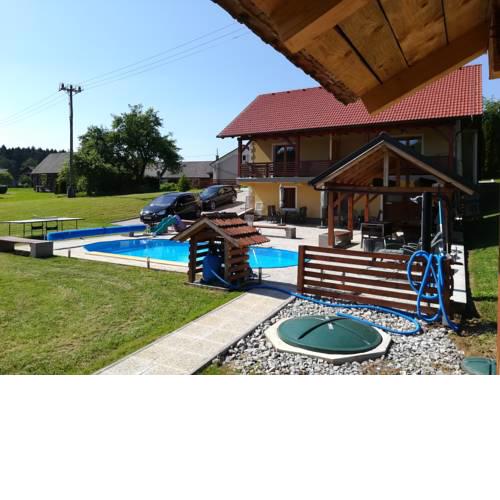 Lahinja & Kolpa river apartments