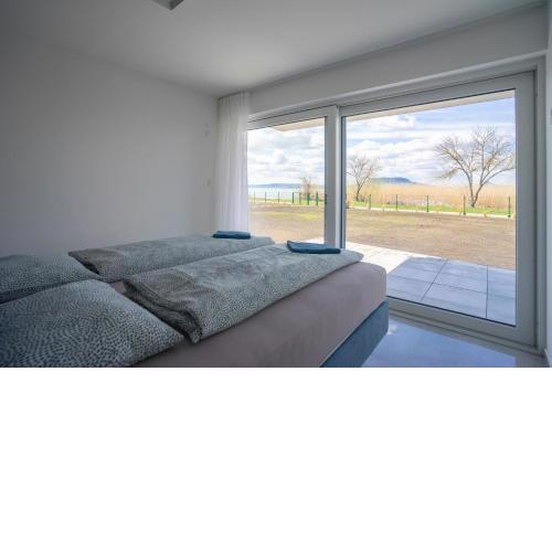 Lake Apartment