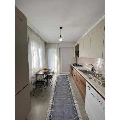Lake & sea view 2 bedrooms apartment