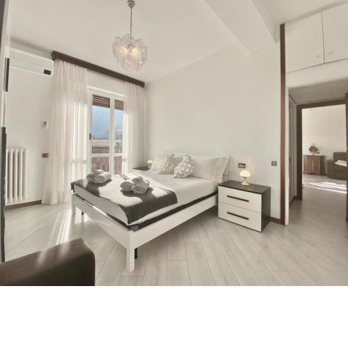 Lake View Apartment