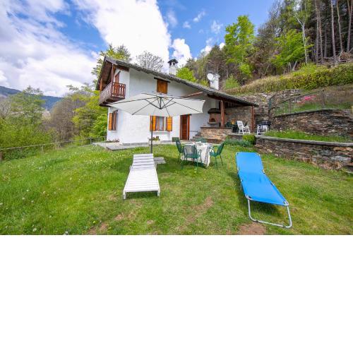 Lake View Chalet