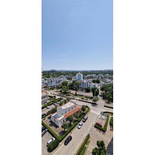 LAMAR SUITES Seafront Apartments