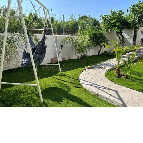 LaMarticata-LikesHome Garden