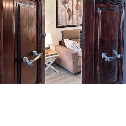 Lambertesca Apartment - LoveTheApartments