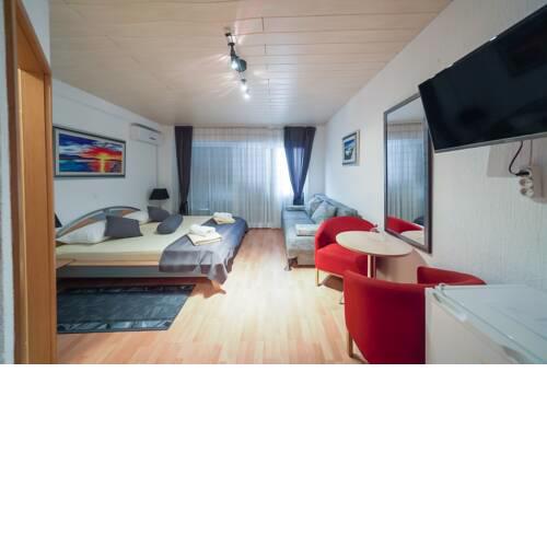Lanterna Rooms